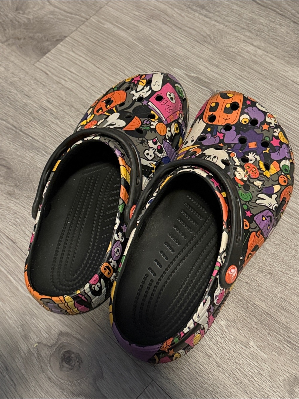 CROCS Disney Halloween Print Clogs in Black & Orange Size 7 Mens 9 Womens